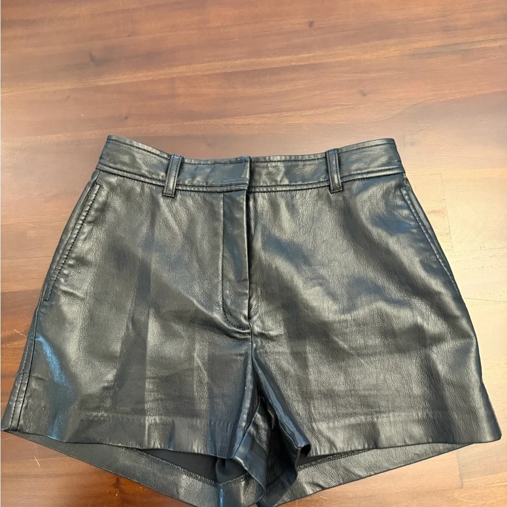 ARITZIA BABATON Agency Mini Short High-waisted Vegan Leather shorts